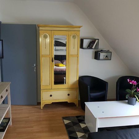 로슈포르트엥테르 Les Locations Du Puits B&B 외부 사진