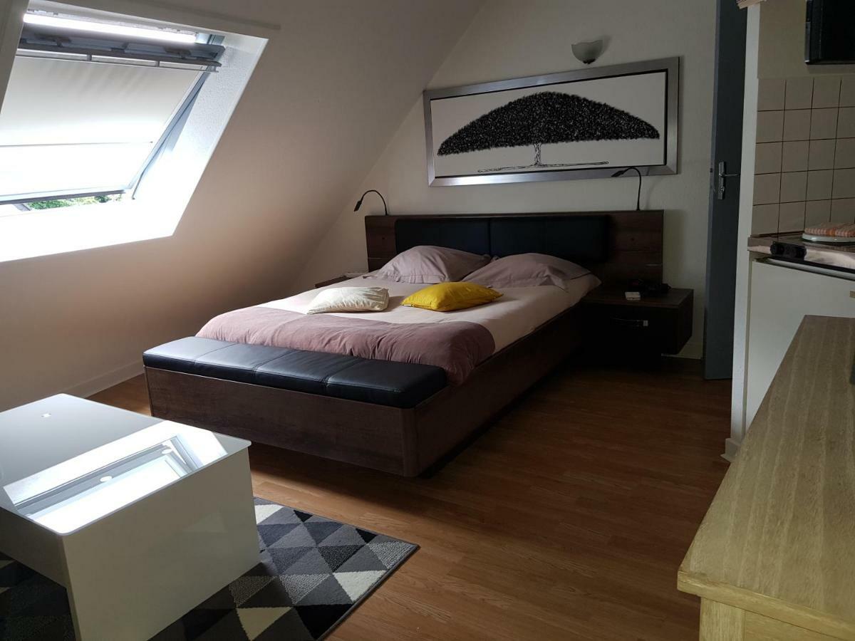 로슈포르트엥테르 Les Locations Du Puits B&B 외부 사진